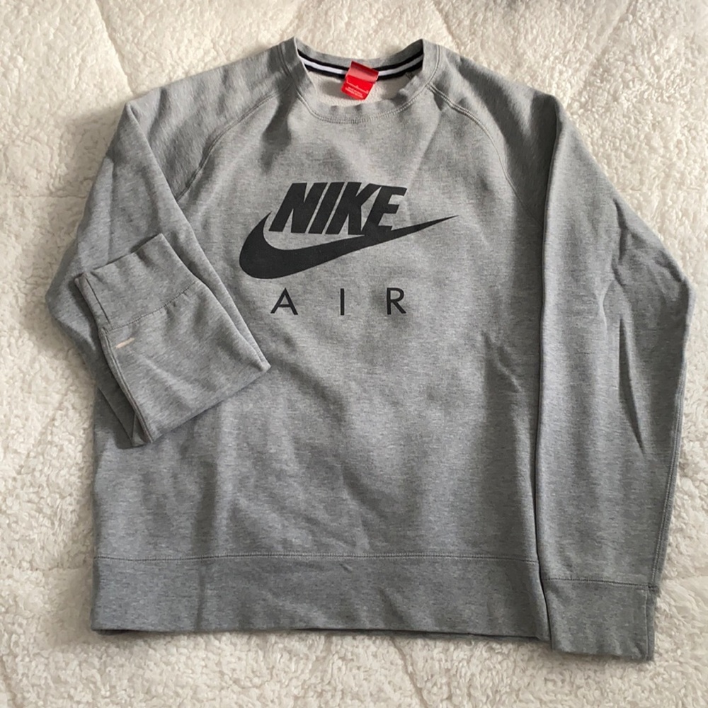Nike air crew neck, size L